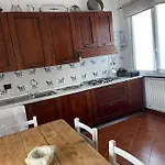Ca' Bianca شقة